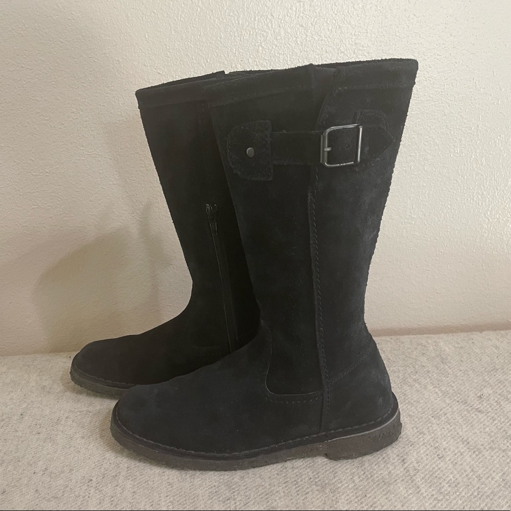 Clarks Black Suede Originals boots Crepe Sole